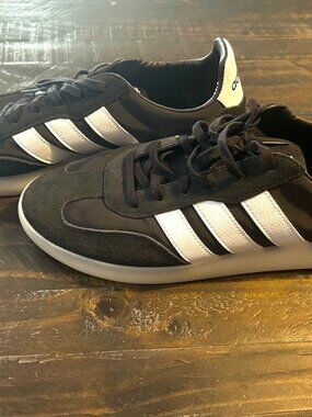 Mens Adidas Size 12